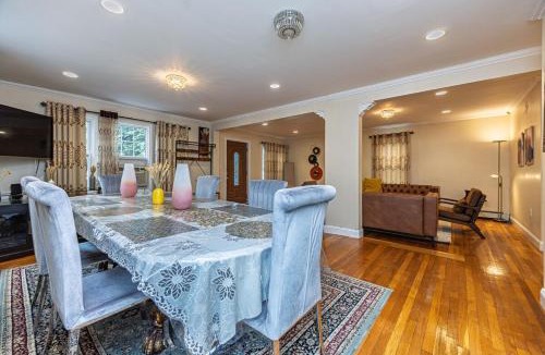 Medford Apartment | Extremely Spacious Home 10 Mins to The Encore