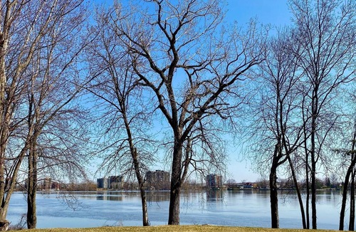 L'Ile-Bizard Villa | Exuberant Chateau within 30 minutes of Downtown Montreal