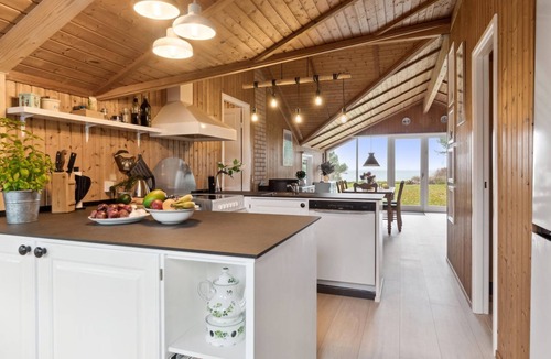 Frolunde House | "Eyer" - 20m from the sea by Interhome