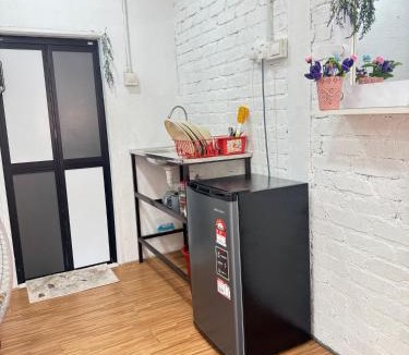 Kampung Ru Muda House | Eyka Studio Roomstay