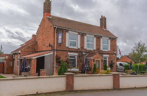 Rampton House | Eyrearms