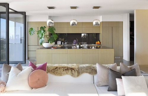 Sunrise Beach House | Eyrie House