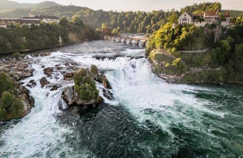 Diessenhofen Apartment | Färberhaus Denkmal Rheinfall Schaffhausen Bodensee