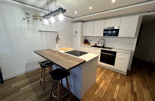 Ponts Jumeaux Apartment | Félicità T2 - Swimming pool - Parking - Netflix - 15 minutes walk from downtown