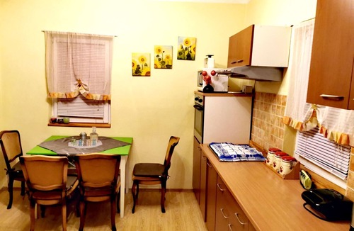 Brod Moravice House | für 4 Personen ca. 65 m² in Brod Moravice, Gespanschaft Primorje-Gorski (G by Interhome