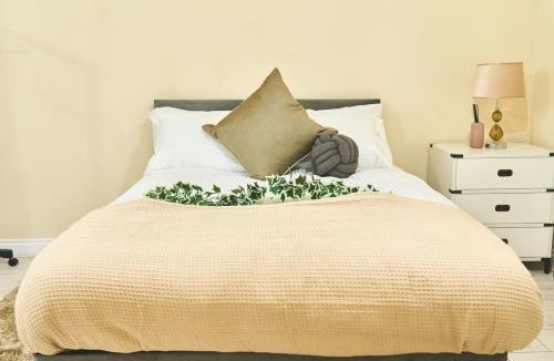 Congerstone House | F&Fs