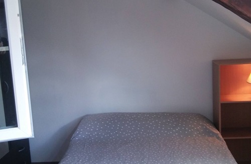 Saint-Charles du Port Apartment | F1 CO 2 RENOVATED NEAR DOCKS 2 pers.