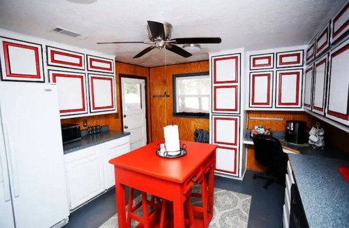 Carlsbad House | (F1) Enchanted Getaway ☀ Near River & Caverns❣