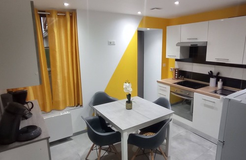 Raon-l'Etape Apartment | F1 Idéalement Situé en RDC