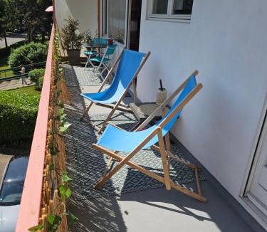 Sablon Apartment | F2 avec grand balcon quartier gare!