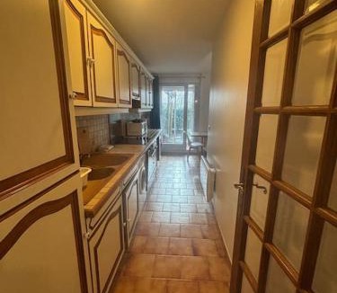 Guyancourt Apartment | F2 avec Terrasse, Parking gratuit