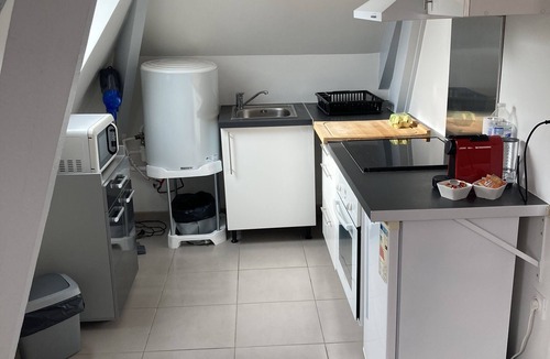 Fleury-les-Aubrais Apartment | F2 comfortable Fleury les Aubrais near Orleans