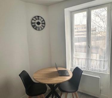 Corbeil-Essonnes Apartment | F2 - Corbeil Essonnes - Au calme