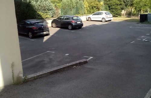 Beauvais Apartment | F2 Duplex Proche du Centre Avec Parking Privé