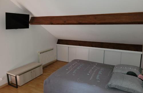 Tremblay-en-France Apartment | F2 duplex standing de 35 m2 à 3 min du canal de l'ourcq