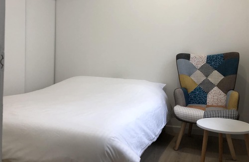 Bourg-la-Reine Apartment | F2 equipped, 15mn from Paris, parking, air conditioning