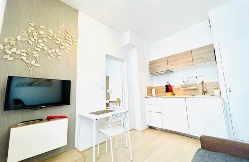 Madeleine-Champ de Mars Apartment | F2 Golden Lounge, Hyper Centre, Parking