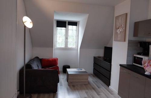 Saint-Germain-les-Corbeil House | F2 in suburban residence 30 km from Paris