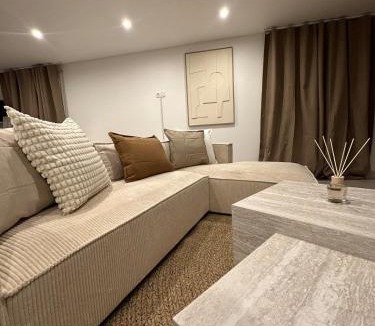 Etampes Apartment | F2 jacuzzi moderne et spacieux