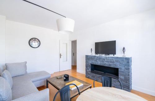 Enghien-les-Bains Apartment | F2 moderne - 15 min Paris - Parking privé