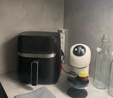 Golfe Juan Apartment | F2 Vue mer - Piscine - Climatisation - Parking