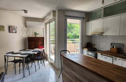 La Chamberte Apartment | F3 63m2, Swimming pool, Terrace, Parking, 20 min plages by ImmoConciergerie