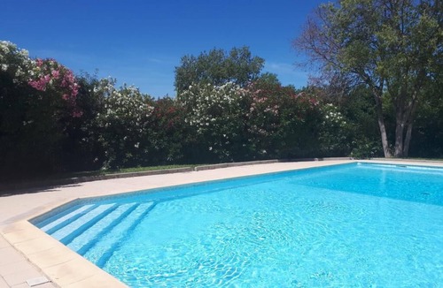 La Chamberte Apartment | F3 63m2, Swimming pool, Terrace, Parking, 20 min plages by ImmoConciergerie