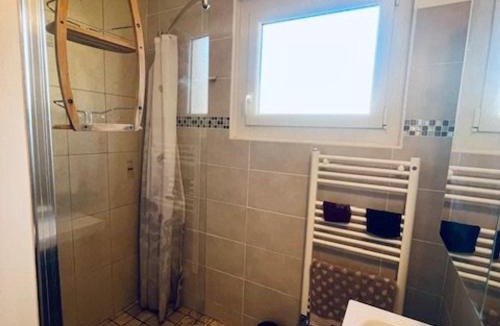 Amelie-les-Bains-Palalda Apartment | F3 moderne à Amélie-les-Bains avec parking et wifi - FR-1-703-221