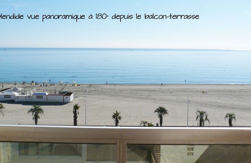 La Cote Radieuse Apartment | F3 standing on the beach, parking, super panoramic 180 ° view, Top position