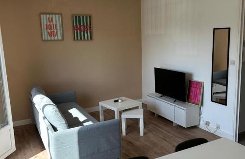 Barriere Saint Marc Apartment | F4 lumineux proche Gare et centre ville