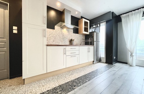 Quartier Exposition-Bajatiere Apartment | #F7 | The contemporary ⚙️| 6 sleeps | Wifi, tramway