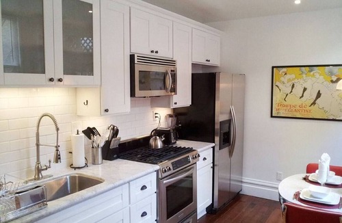 Lower Nob Hill Condo | Fab Nob Hill Edwardian 3BR 1.5BA - Heart of San Francisco