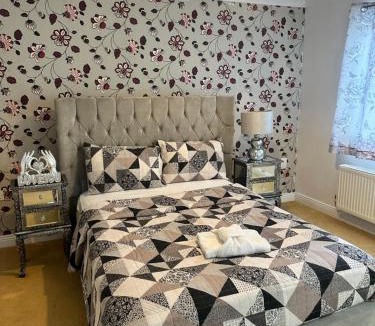 Ifield House | Fabrizio Residence 2