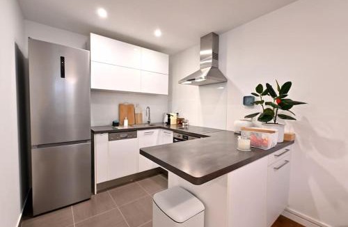 Sens Villa | Fabuleuse Maison Entière Centre Ville