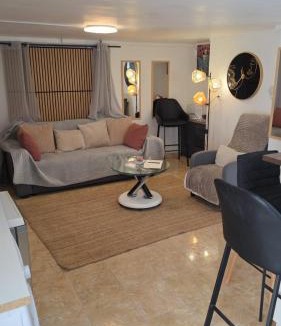 La Ferte-Gaucher Apartment | Fabuleux appartement 2p avec piscine partagée