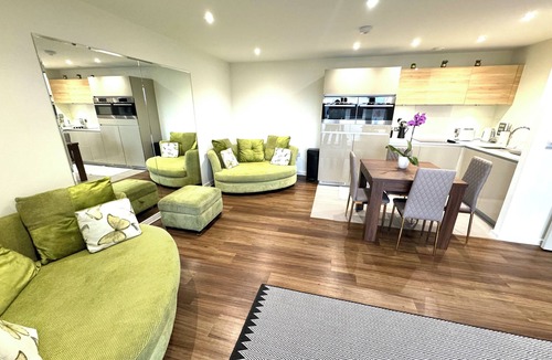 Sudbury Apartment | Fabulous 1 Bed Flat near Wembley