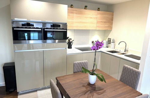 Sudbury Apartment | Fabulous 1 Bed Flat near Wembley