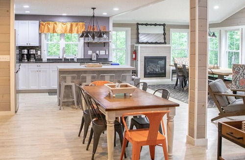 Cape Porpoise House | Fabulous 10 bdrm 8 bath in Kport; 1 wk left this summer—rate reduced!