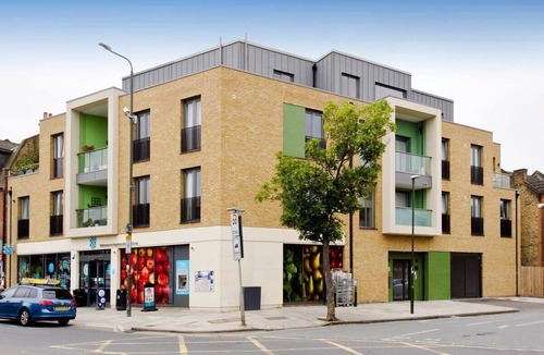 Wimbledon Park Apartment | Fabulous 2-bed Penthouse, Wimbledon