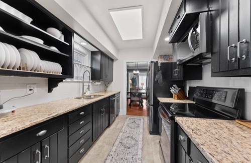 Muscatine House | Fabulous 2-bedroom house in Muscatine