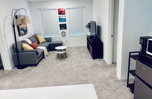 Rosenberg House | Fabulous 2-bedrooms private rooms upstairs with Game Room Access in a prime area