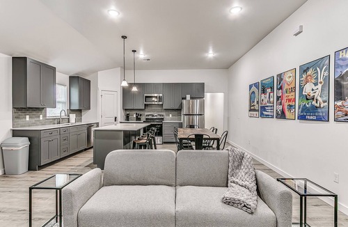 Central Oklahoma City House | Fabulous 3-bedroom house with AC in Oklahoma City