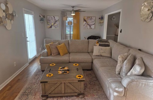 Jonesboro House | Fabulous 3-bedroom house with AC in charming Jonesboro