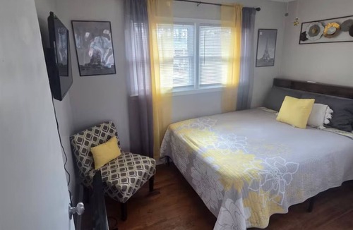 Jonesboro House | Fabulous 3-bedroom house with AC in charming Jonesboro