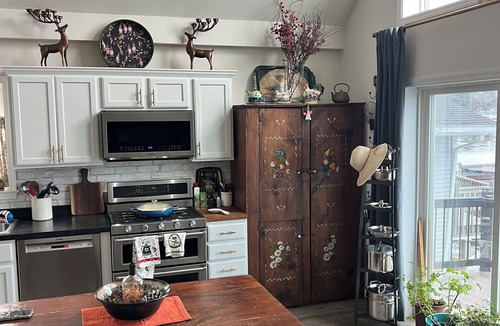 Fair Haven Ski Chalet | Fabulous 4-bedroom chalet in tranquil Sterling for your getaway