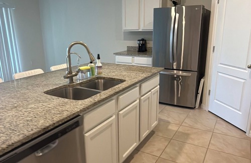 St. Cloud House | Fabulous 4-bedroom house with AC in charming St. Cloud