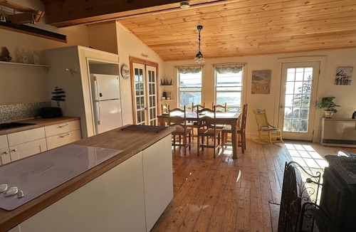 Machiasport House | Fabulous 5-bedroom house in MachiasportnMay - 3 day min. June - Aug - 7 day min