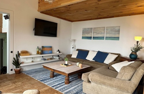 Machiasport House | Fabulous 5-bedroom house in MachiasportnMay - 3 day min. June - Aug - 7 day min