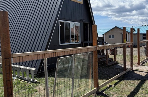 Ukiah Cabin | Fabulous A-Frame cabin with WiFi in Ukiah