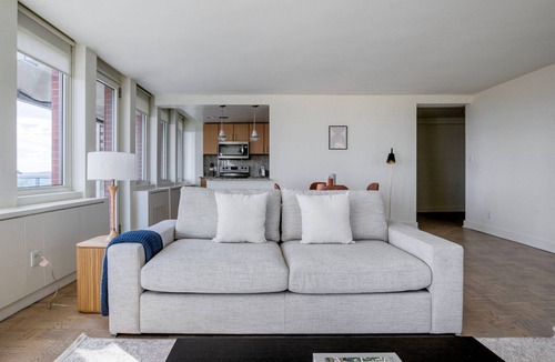 Back Bay Apartment | Fabulous Back Bay 2BR w/W/D, nr Prudential Center, by Blueground